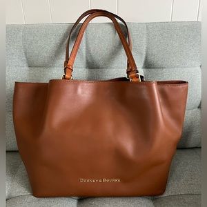Dooney & Bourke City Flynn Tote